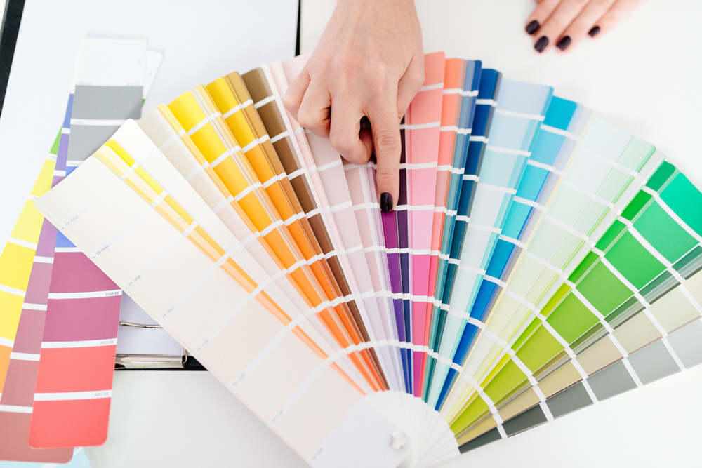 Grâce au conseil couleur, Morgane LIEUTENANT, décoratrice d'intérieur chez ML Intérieur à Sart en province de Liège, vous conseille sur les couleurs à utiliser dans votre intérieur.